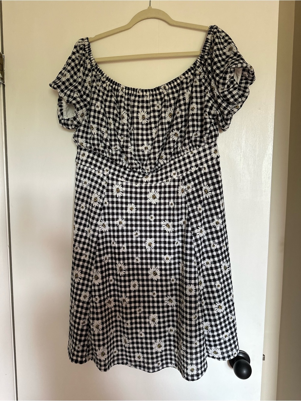 torrid Black & White Gingham Daisy Off-Shoulder Dress